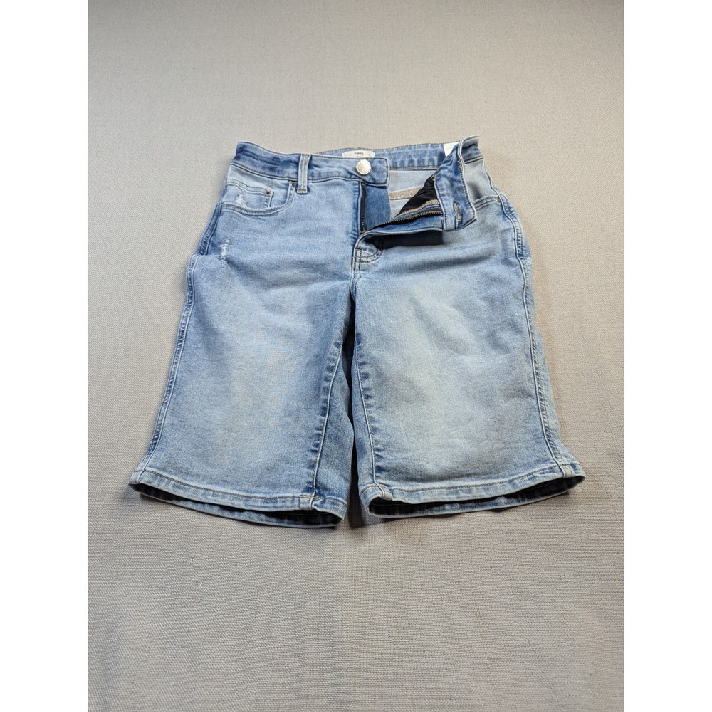Maurices‎ Everflex Womens High Rise Bermuda Denim Shorts Light Wash Distressed 4
